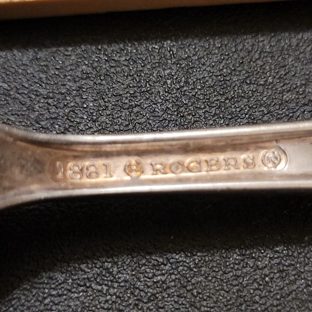 VTG 1881 Rogers Oneida Enchantment Flatware Baby Child Fork & Spoon‎